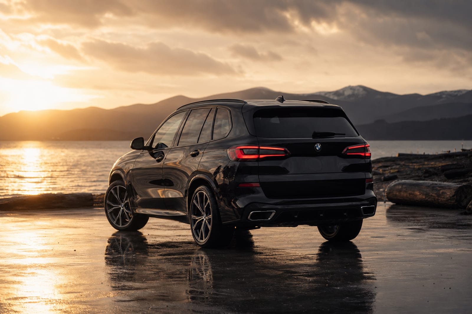 Black BMW X5 外观 2 温哥华豪车租赁