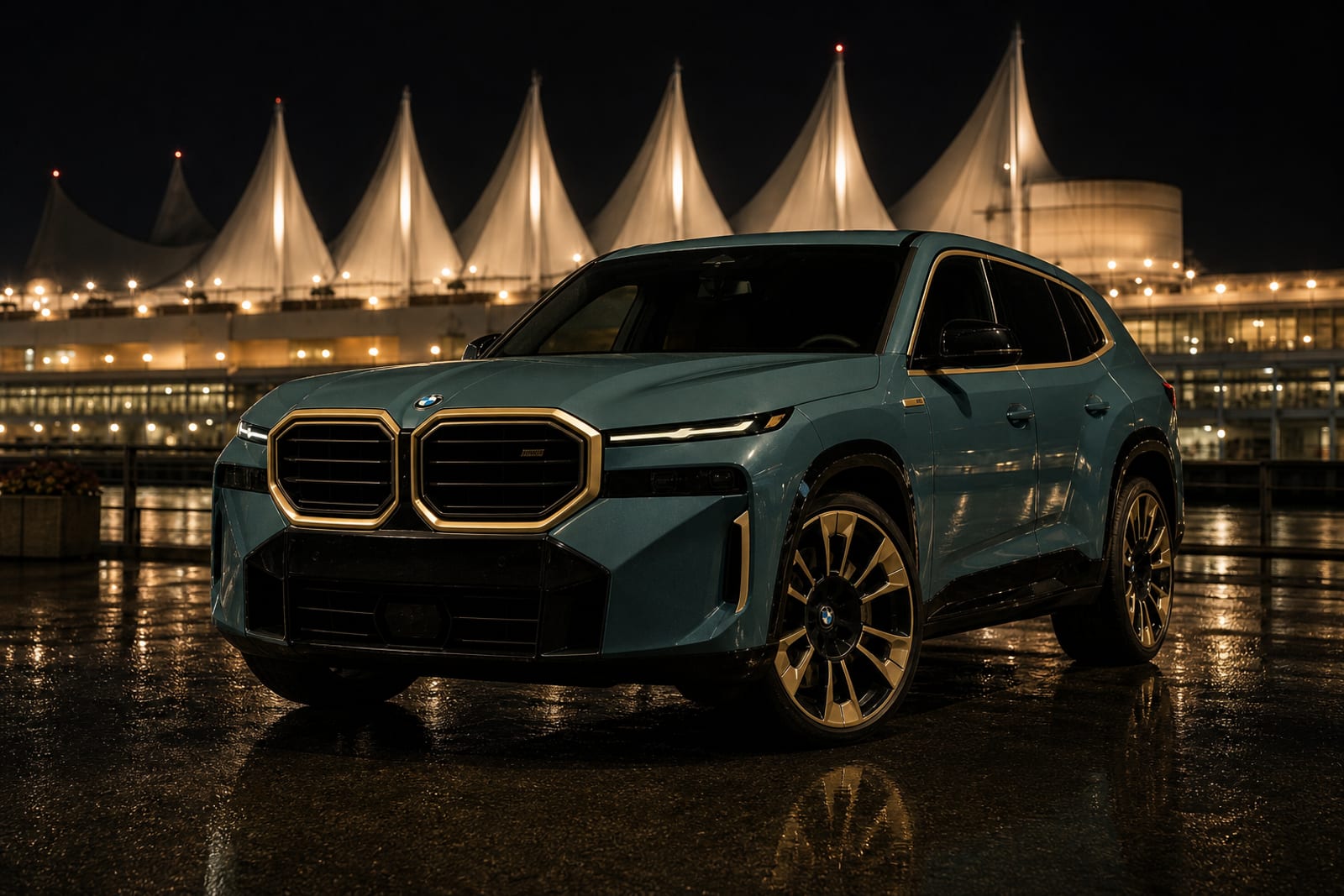 Cape York Green BMW XM 外观 1 温哥华豪车租赁