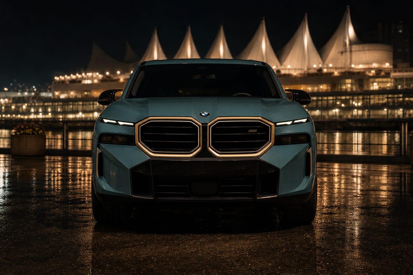 Cape York Green BMW XM 外观 4 温哥华豪车租赁