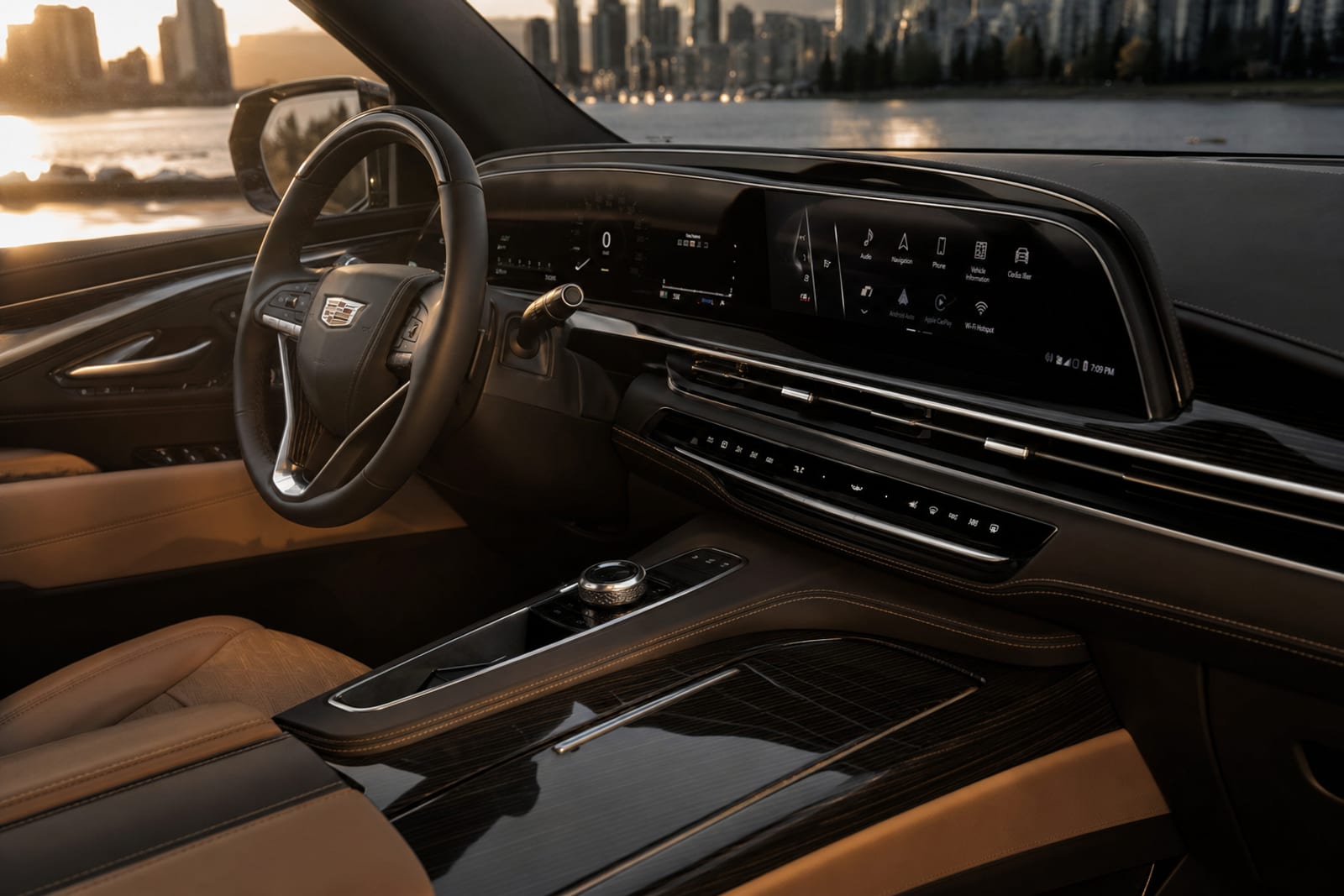 Black 2024 Cadillac Escalade ESV 内饰 2 温哥华豪车租赁