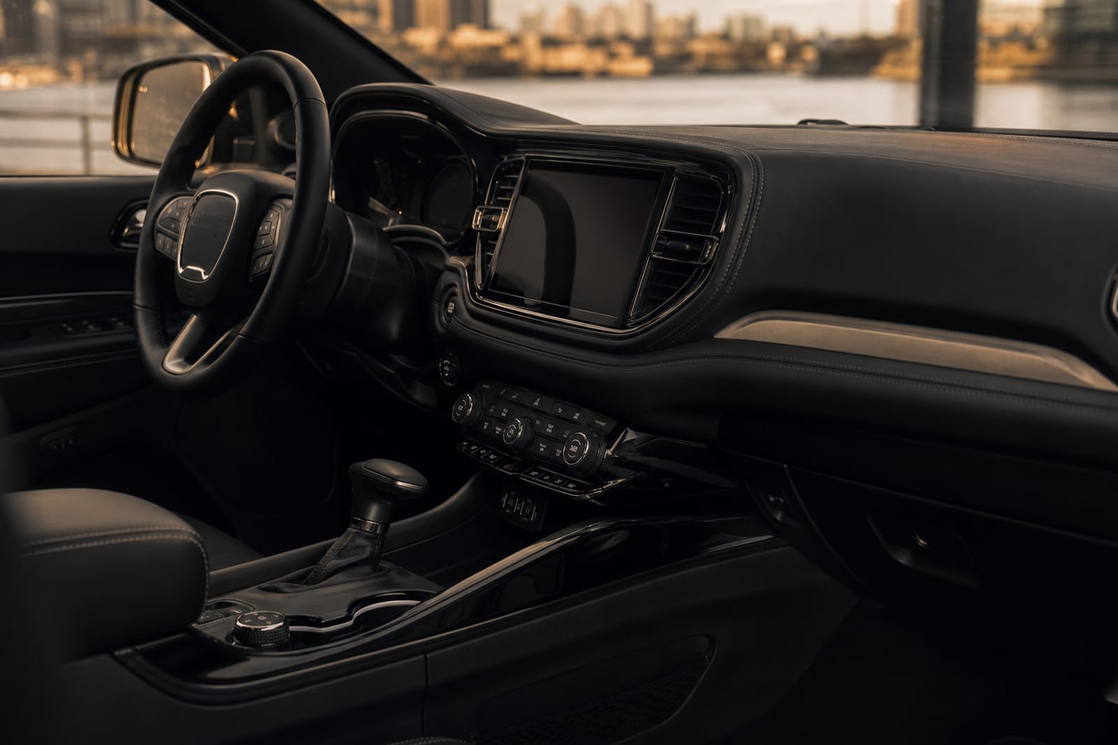 Grey 2023 Dodge Durango 内饰 2 温哥华豪车租赁
