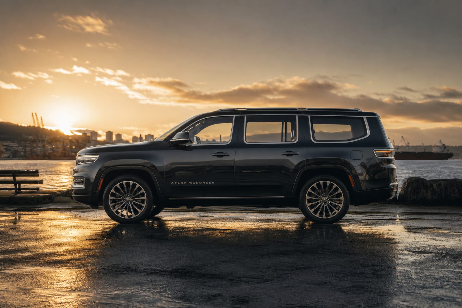 Black 2022 Jeep Grand Wagoneer 外观 3 温哥华豪车租赁