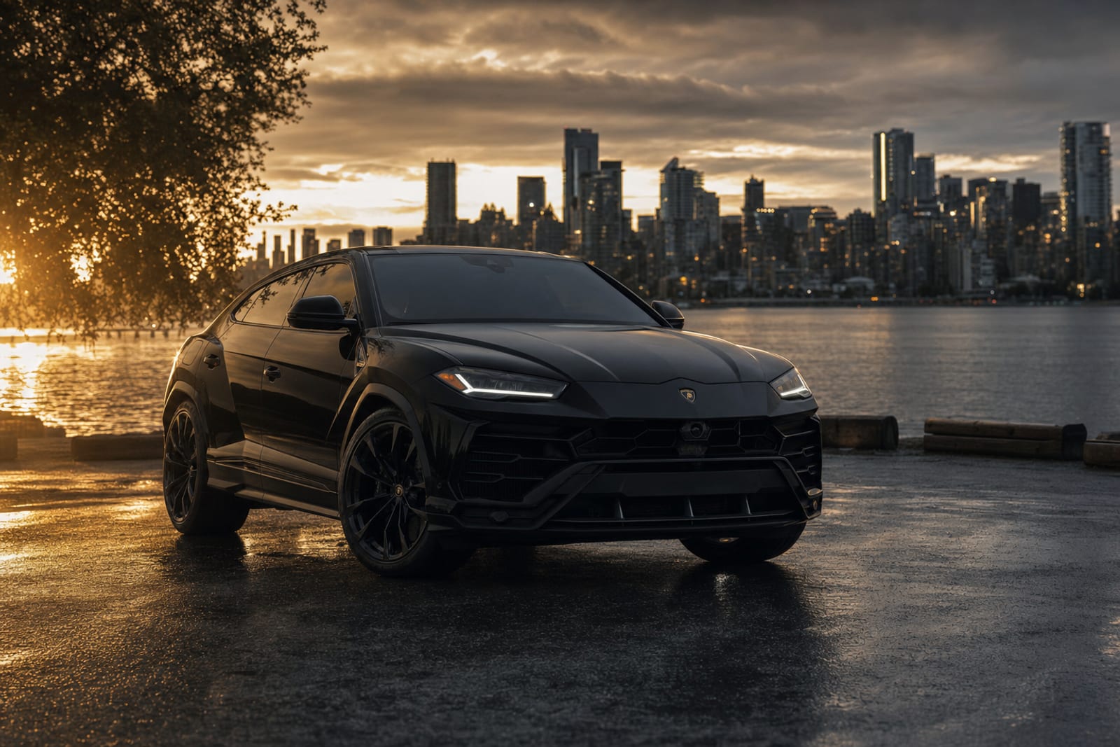 Black Lamborghini Urus 外观 1 温哥华豪车租赁