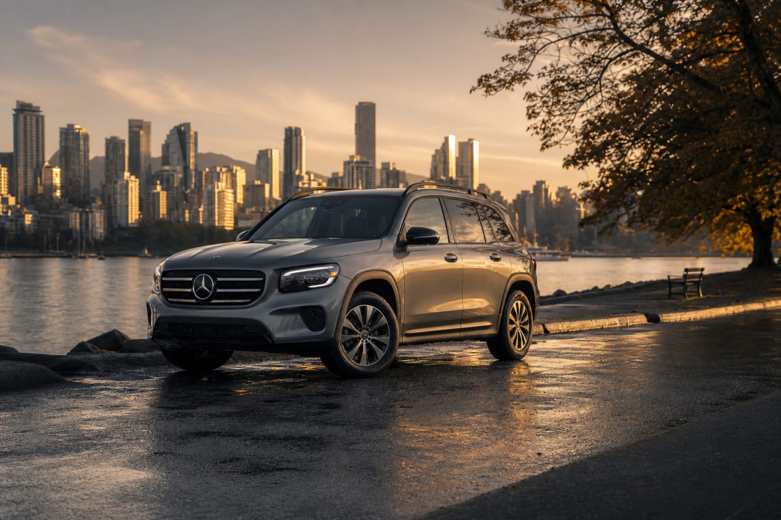 Silver 2024 Mercedes-Benz GLB 生活方式 温哥华豪车租赁