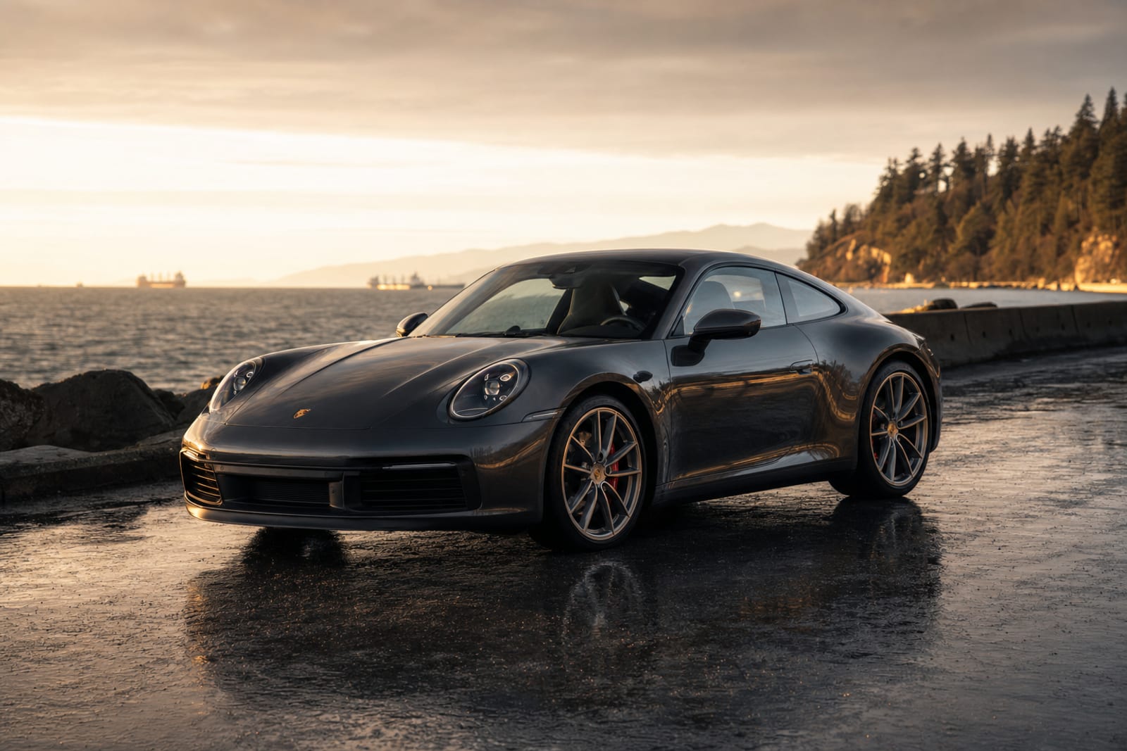 Grey 2021 Porsche 911 Carrera 4S 外观 1 温哥华豪车租赁