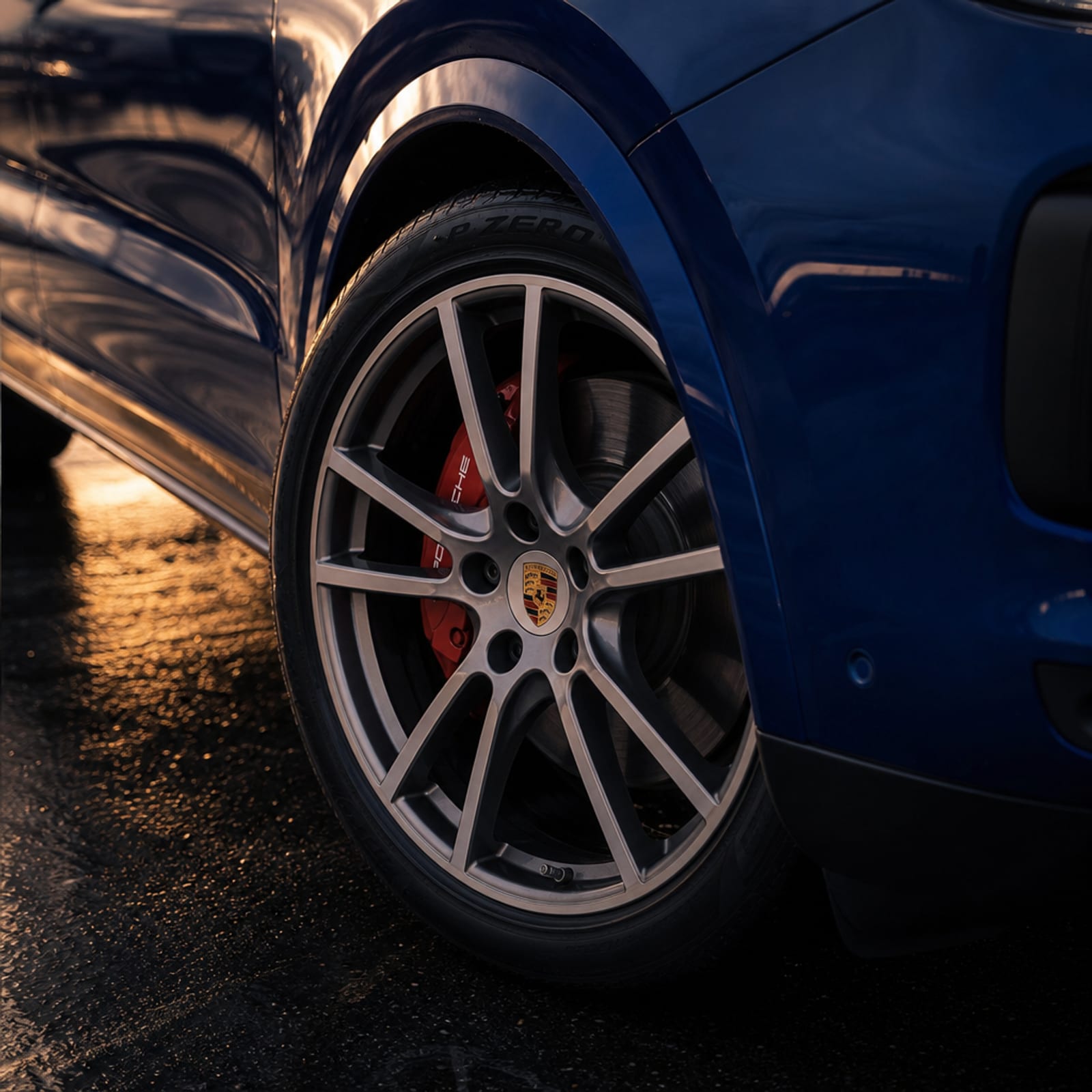 Nexa Blue 2024 Porsche Cayenne 细节 1 温哥华豪车租赁