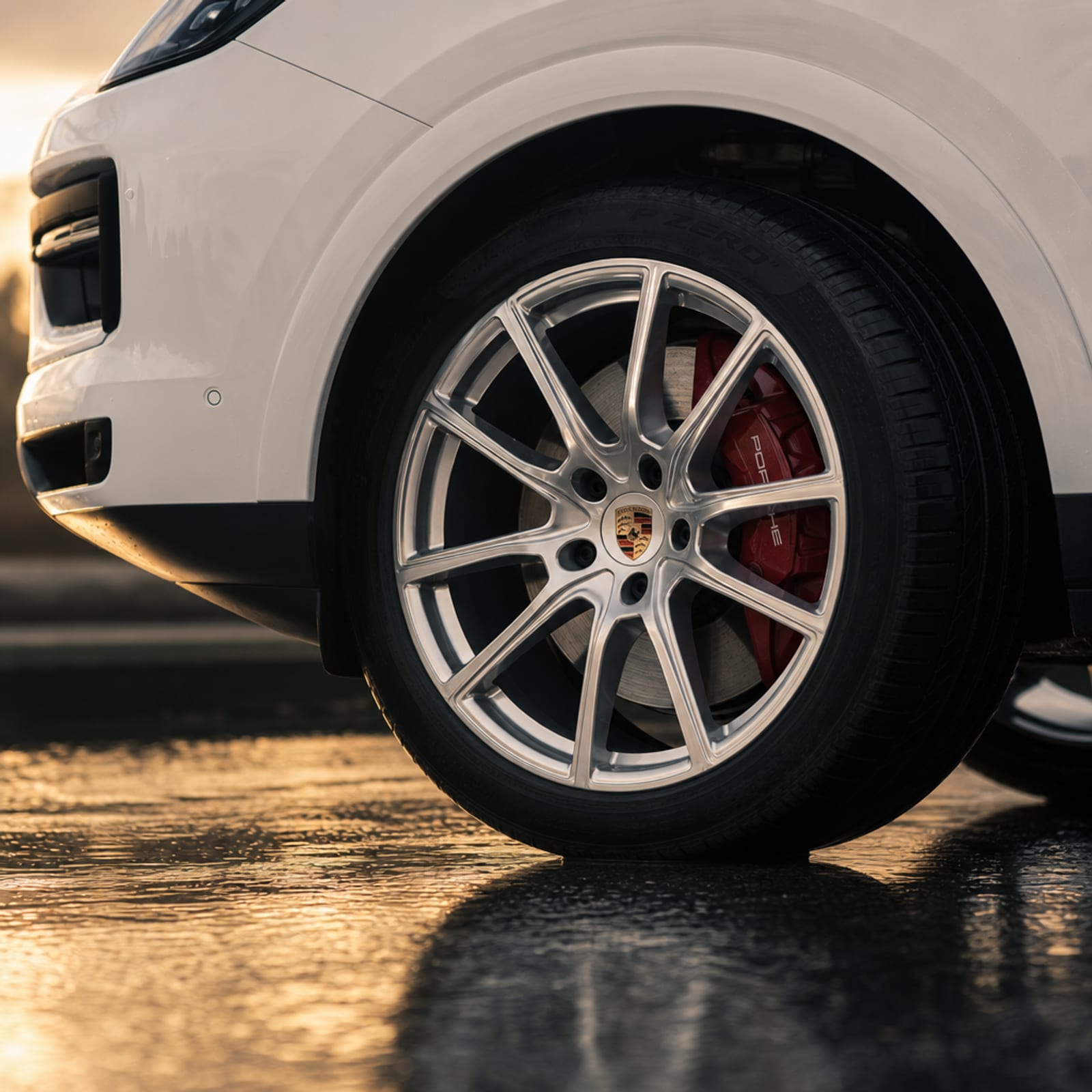 White 2024 Porsche Cayenne 细节 1 温哥华豪车租赁