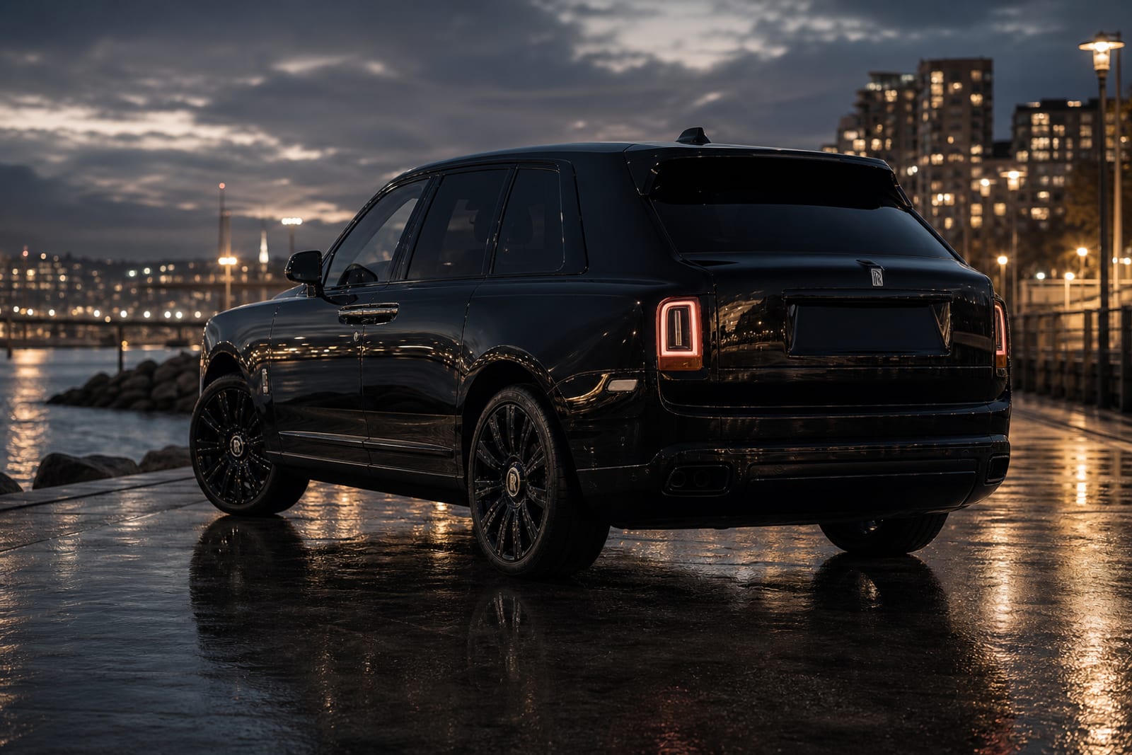 Black Rolls-Royce Cullinan 外观 2 温哥华豪车租赁