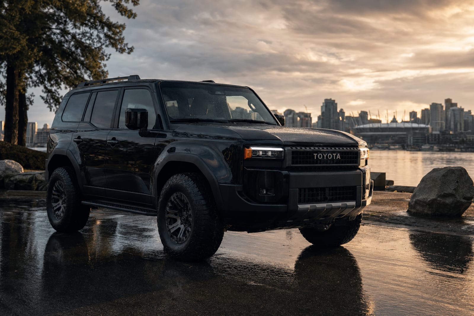 Black 2025 Toyota Land Cruiser 外观 1 温哥华豪车租赁